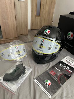 AGV Sportmodular Glosssy Carbon S - 2