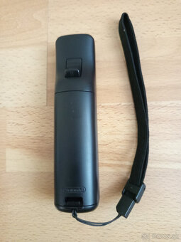 Nintendo Wii ORIGINÁL ovládač NINTENDO s Motion Plus - 2