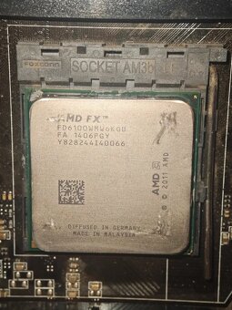 MSI 760GM-P23 + AMD FX-6100 3.3gHz - 2