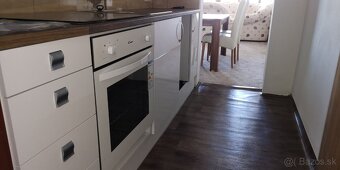 Ponúkame 3 izb. dom na prenájom. - 2