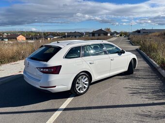 Škoda Superb III Combi 1.6 TDi Ambition - 2