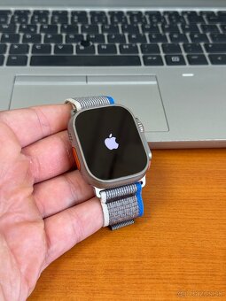 Apple Watch Ultra 49mm LTE Titanium - 2