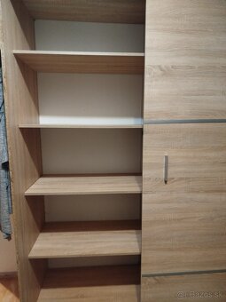 Šatníková skrina - 2