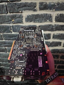 ASUS DUAL GeForce GTX1070 O8G - 2