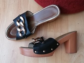 DÁMSKE ŠĽAPKY veľ.38 - 2