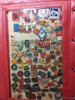 Odznaky a vyznamenania - 2