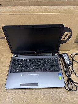 Predám notebook HP vo veľmi zachovalom stave. Notebook je pl - 2