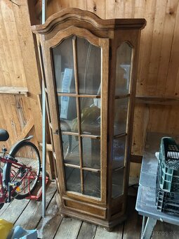 Vitrína - 2
