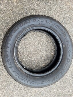 215/60R16 Dunlop - 2