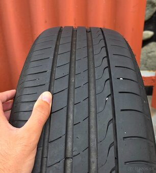 STRATOS 215/55 R17 - 2