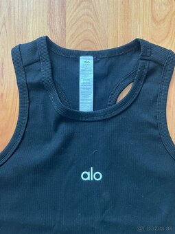 Alo yoga top M - 2