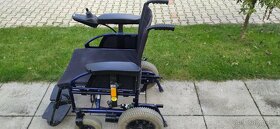 Elektrický exterierový aj interiérový invalidný vozík Meyra - 2