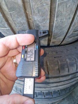 Michelin 225/45 ZR17 - 2