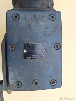 Motor s prevodovkou - 2