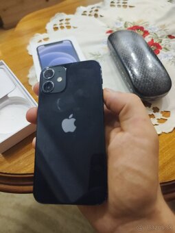 iPhone 12 mini 128GB prasknutý funkčný - 2