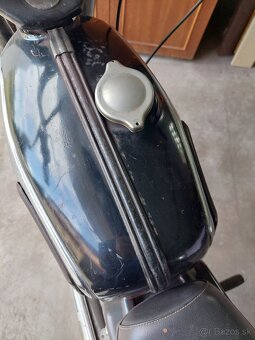 Jawa 90 drzak hranate nadrze, vicko - 2