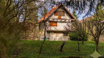 NA PREDAJ – Rozostavaná záhradná chata s veľkorysým pozemkom - 2