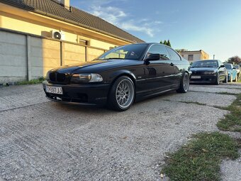 BMW e46 COUPE - 2
