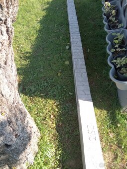 Betónový stĺp na plot - 2