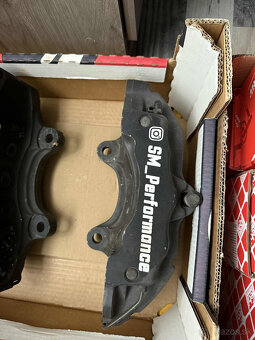 Brzdy Brembo 6-piest Z18 - 2