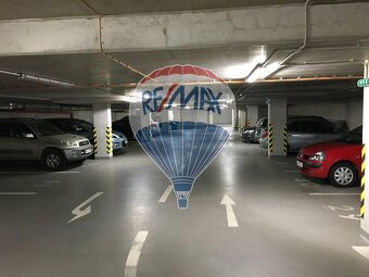 Na prenájom podzemné parkovacie státie, polyfunkčný objekt M - 2