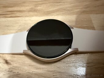 Samsung Galaxy Watch 5 40mm zlaté - 2