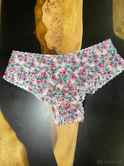 Brazilky S od Victoria’s Secret / PINK - 2