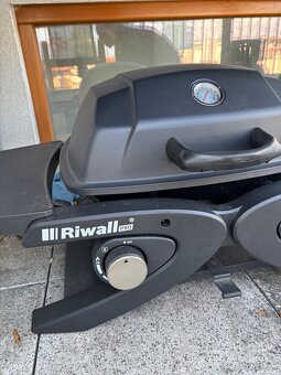 Plynový gril Riwall PRO RGG 20 Compact - 2