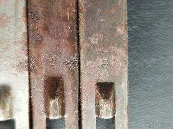 Nábojový rámik Mannlicher - 2