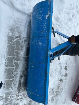 Predám sneznu radlicu za malotraktor - 2