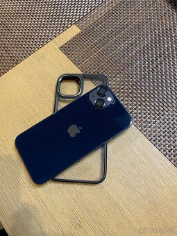 iPhone 13 - 2