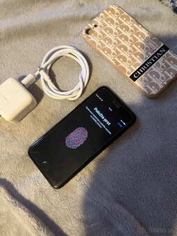 Predám iPhone 7.128 GB.100%.bateria. - 2
