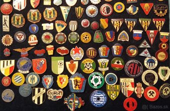 Predám české futbalové odznaky - 2