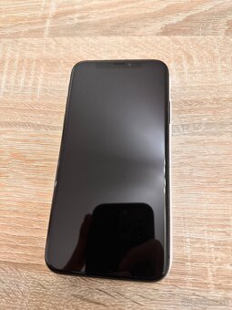 Apple iPhone X 64GB - 2