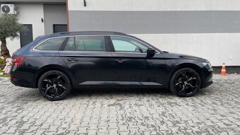 ŠKODA SUPERB COMBI DSG - 2