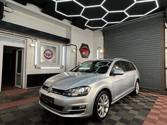 Volkswagen Golf Variant 2.0 TDI Highline DSG - 2