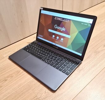 Predám hliníkový 15.6" Full HD IPS 8GB RAM / - 2