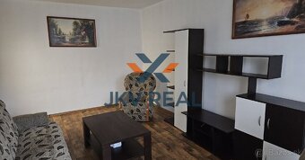 Na predaj: 2-izbový zrekonštruovaný byt v centre Galanty - 2