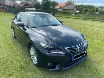Lexus IS300h - 2