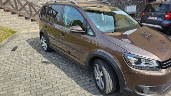 Predam VW Touran cross 7 miestny - 2