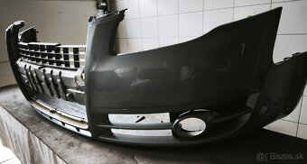 Predný nárazník Audi A4 B7 LY7G - 2