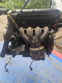 Motor Opel Astra H 1.6 85 kW benzin - 2