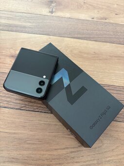 Samsung Galaxy Z Filip 3, 5G, 128GB - 2