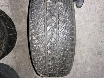 Predam pneu+alu disky touareg - 2