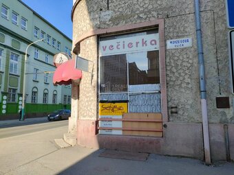 Prenájom: Lukratívny obchodný priestor 76m2 v centre Žiliny - 2