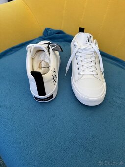 Armani Exchange - 2