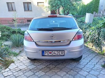 0pel astra h kombi - 2