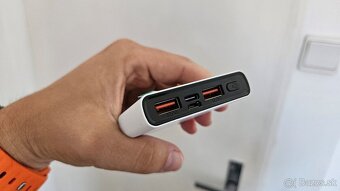 Power banka s rýchlym nabíjaním 10tis mah - 2