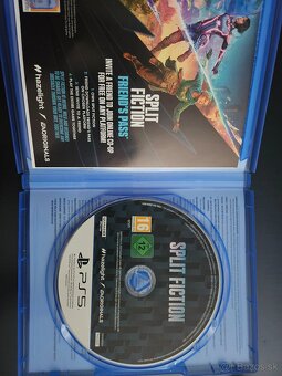 Split Fiction - PS5 - 2