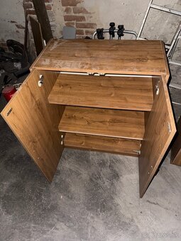 Staré opoužívané skrine za lacno - 2